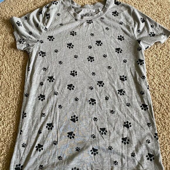 Modern Lux Tops - Womens Paw Print Dog Cat Tshirt